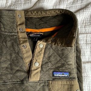 Patagonia organic cotton quilt snap-T pullover